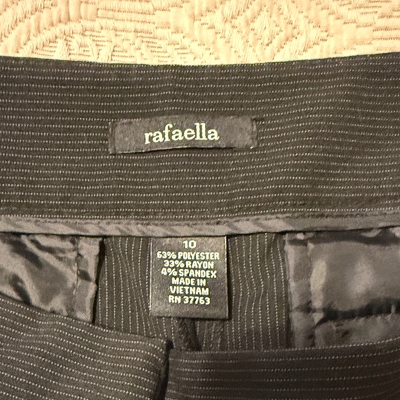 Rafaella Elegant Black Women's Trousers - Picture 2 of 7